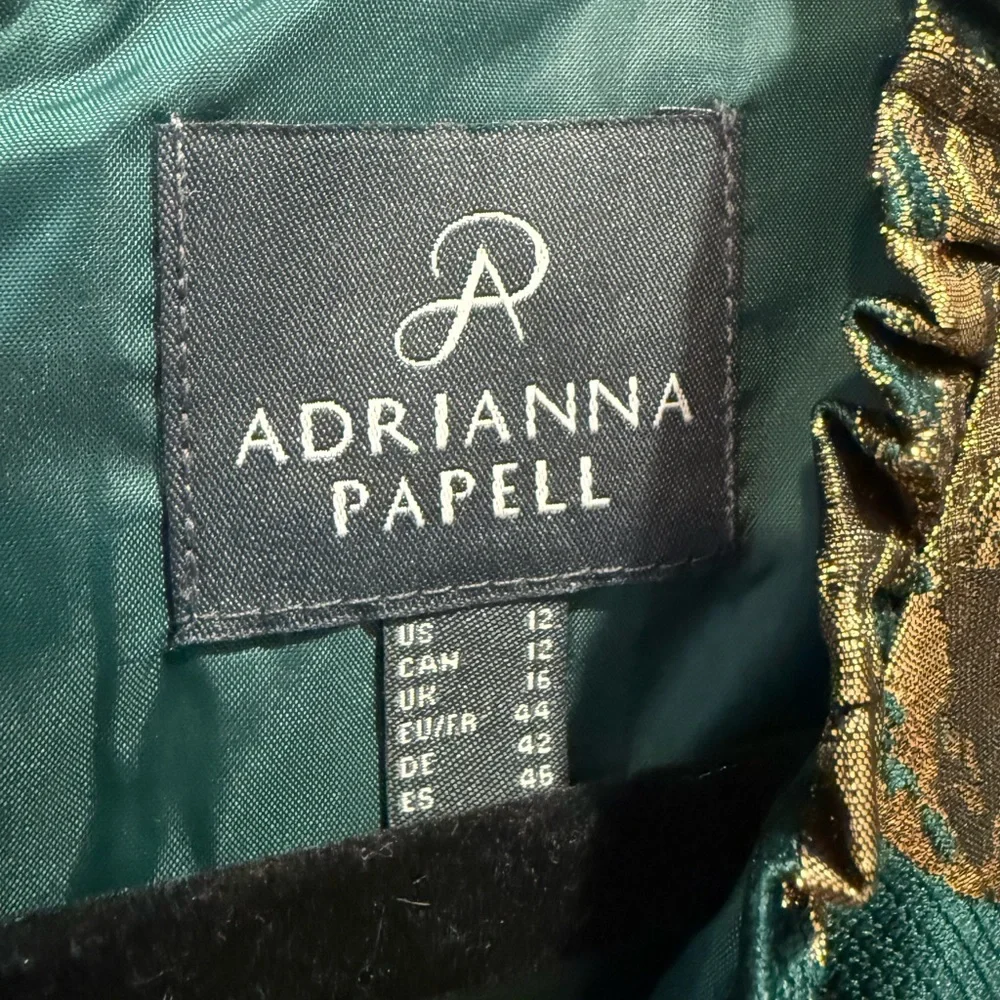 Adrianna Papell Women's Ruffled Metallic Jacquard Dress - Picture 4 of 5